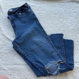 Levi's Dark Blue Cropped Ankle Jeans